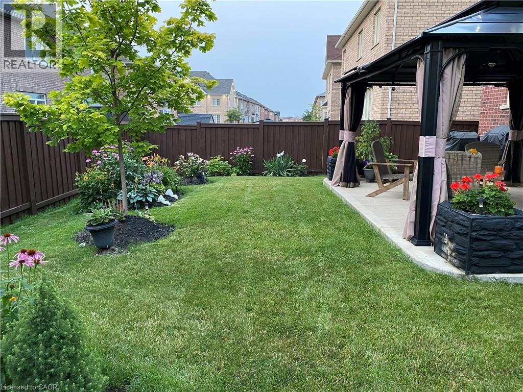 Photo 12 of 64 Kalmia Road, Brampton ON