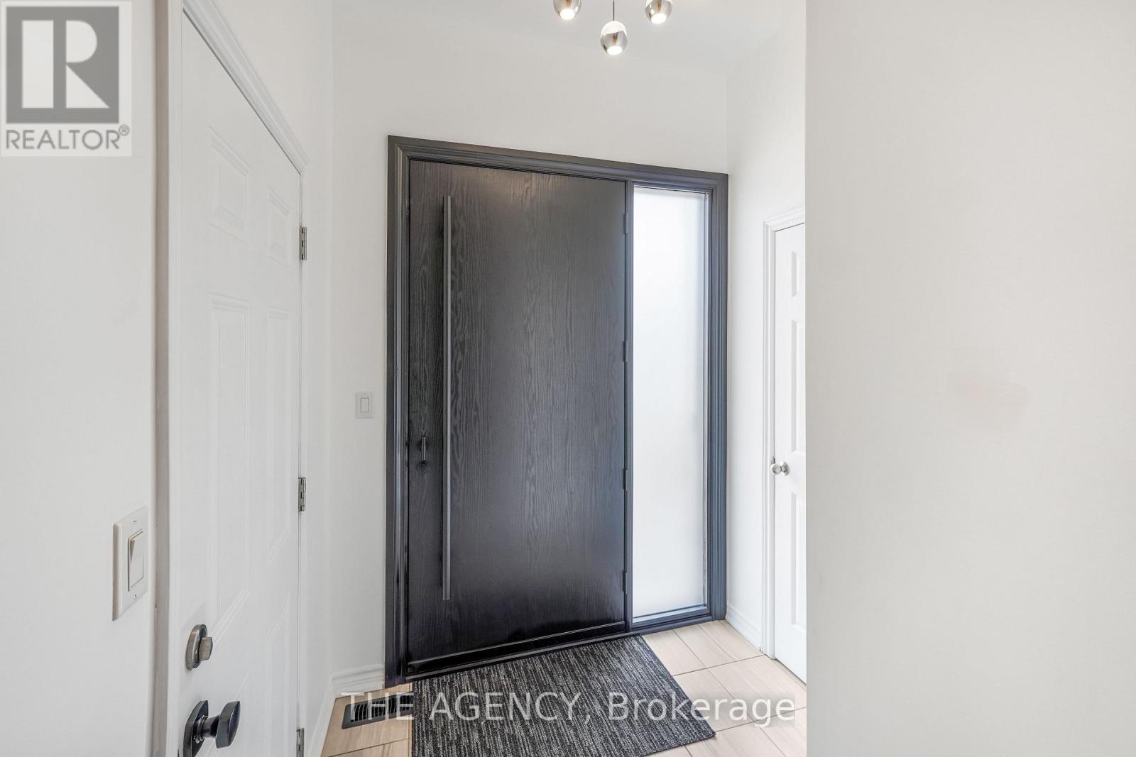 Photo 7 of 10 Moses Crescent, Clarington ON
