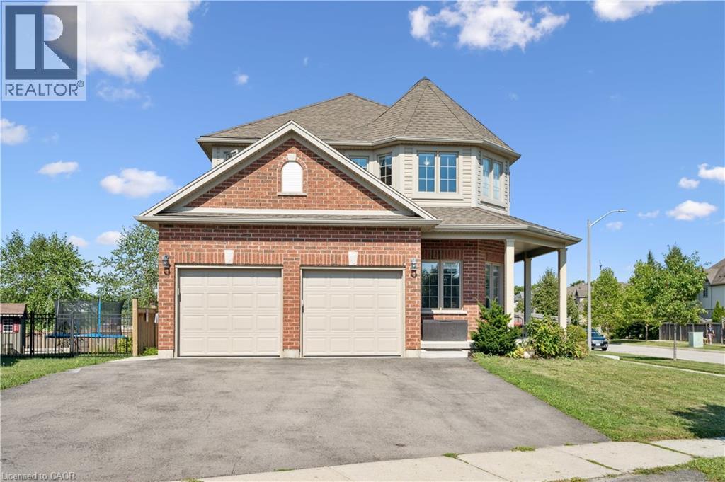 Photo 17 of 4 Kropf Drive, Baden ON