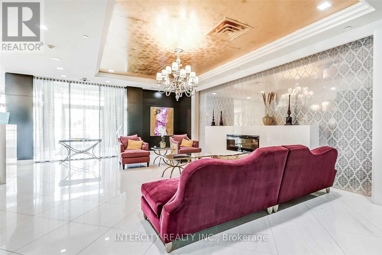 Photo 2 of 1102 520 Steeles Avenue W, Vaughan ON