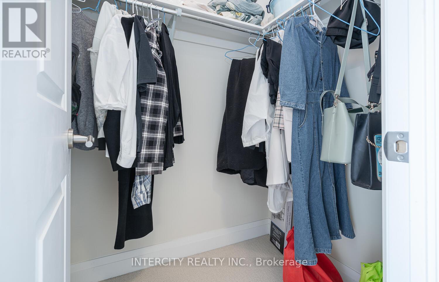 Photo 12 of 1102 520 Steeles Avenue W, Vaughan ON