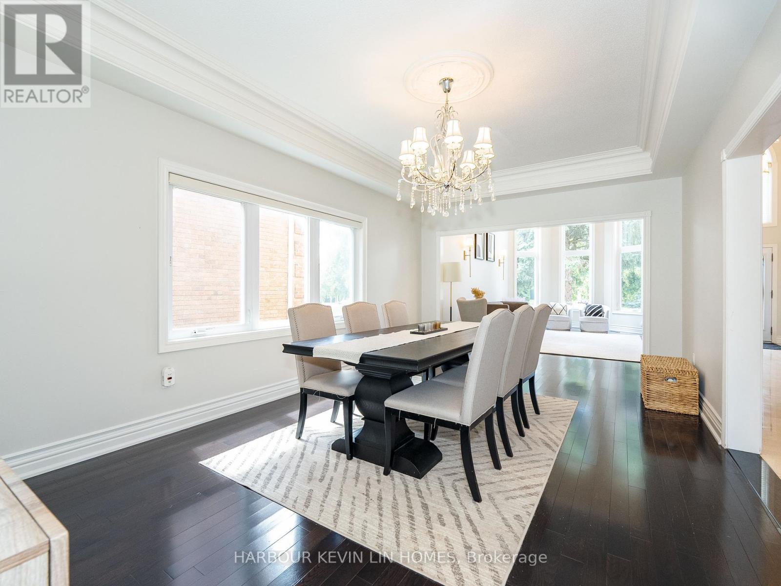 Photo 41 of 9 Dalewood Drive, Richmond Hill ON