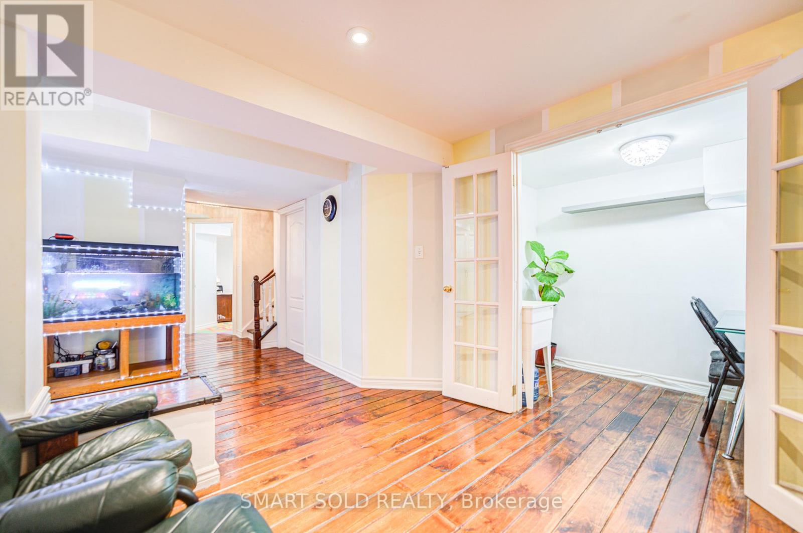Single Family House for Sale in  TUSCANA BOULEVARD Vaughan (Patterson) 