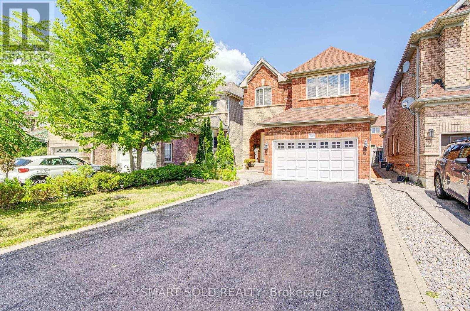 Single Family House for Sale in  TUSCANA BOULEVARD Vaughan (Patterson) 