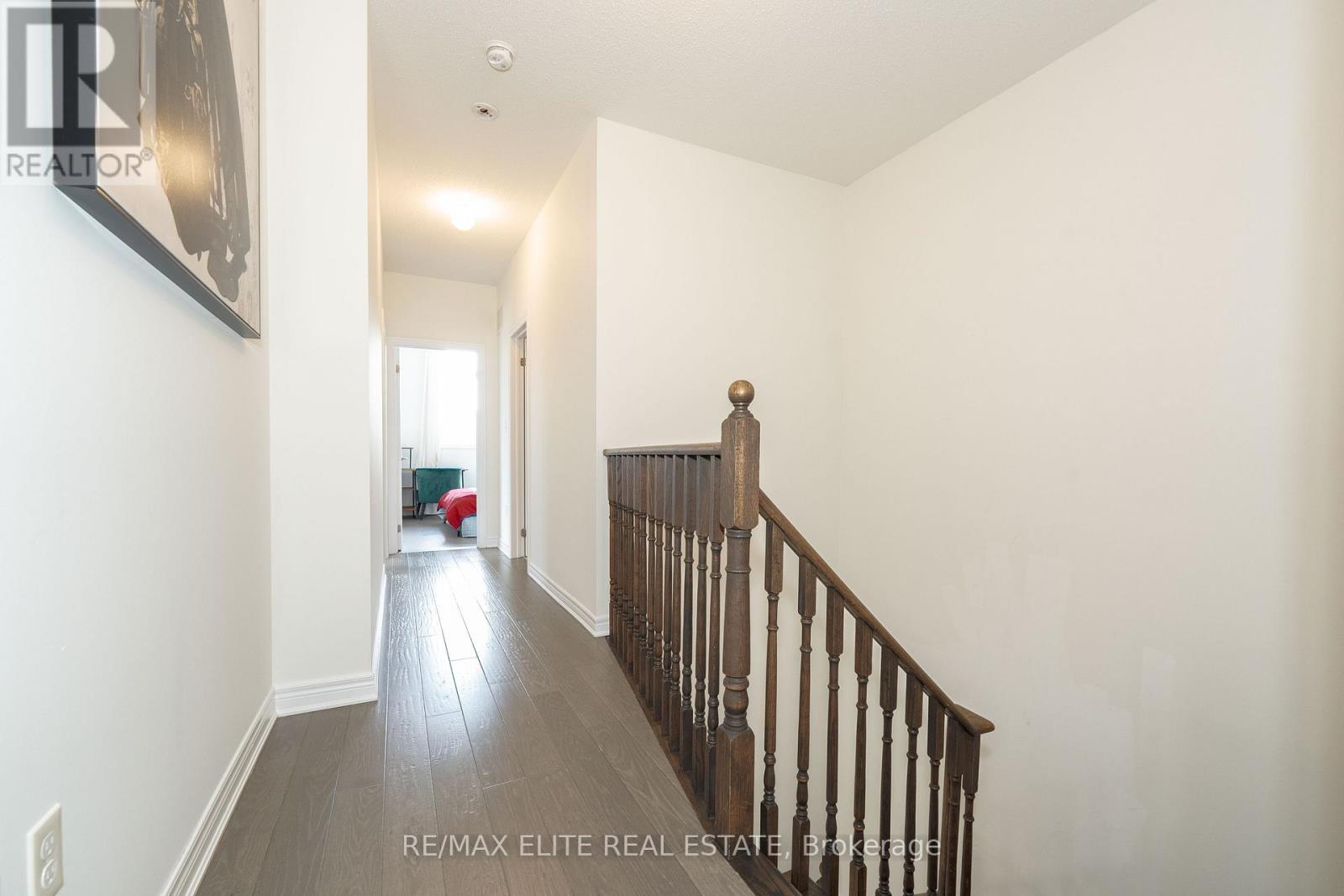 Photo 22 of 32 Titan Trail, Markham ON