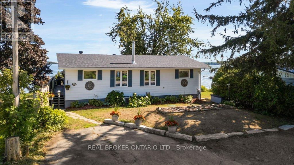 Photo 7 of 1909 Woods Bay Road, Severn ON
