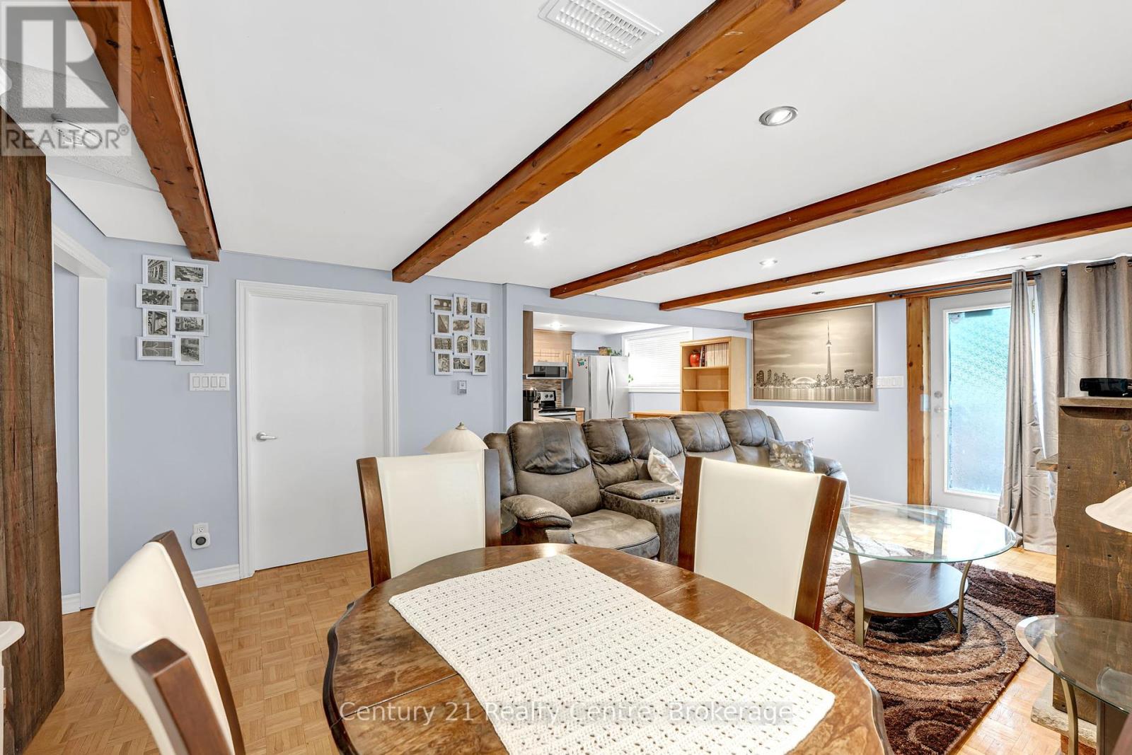 Photo 36 of 3233 Monica Drive, Mississauga ON