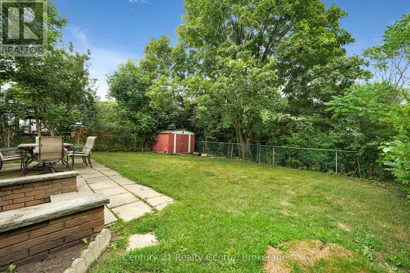 Photo 8 of 3233 Monica Drive, Mississauga ON