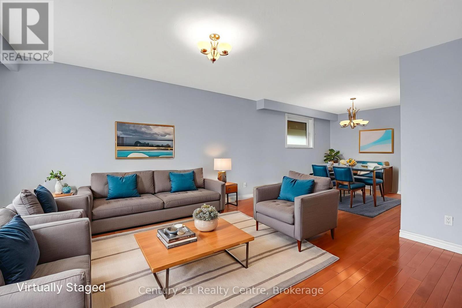 Photo 19 of 3233 Monica Drive, Mississauga ON