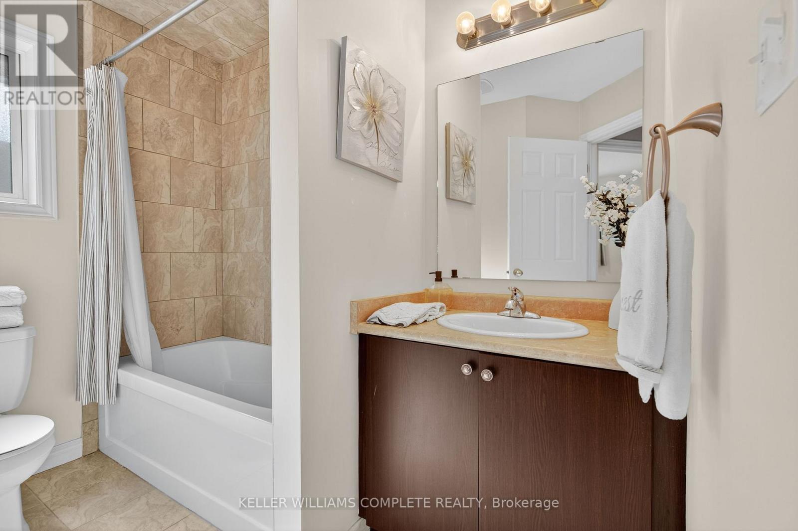 Photo 25 of 3 21 Atessa Drive, Hamilton ON
