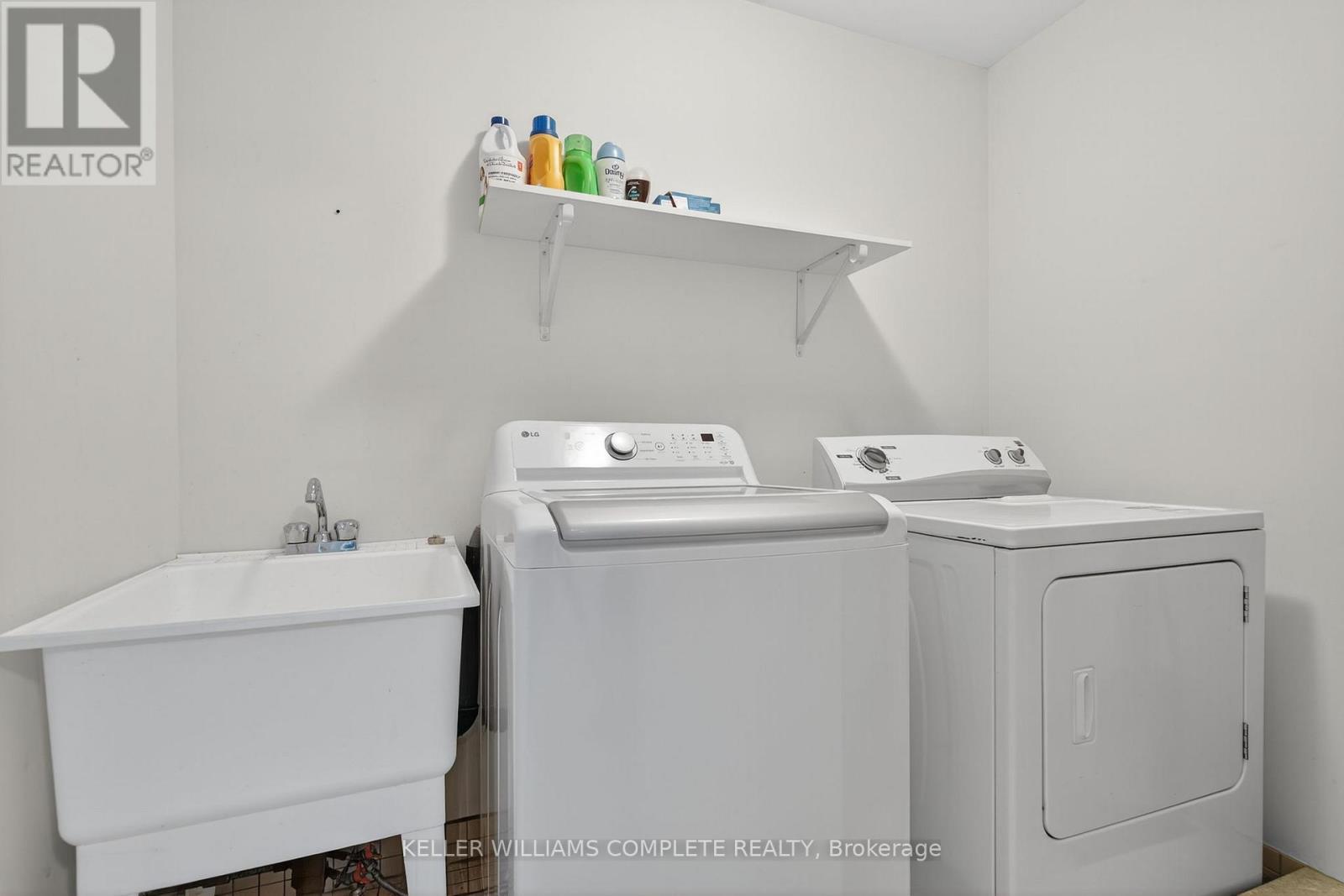 Photo 32 of 3 21 Atessa Drive, Hamilton ON