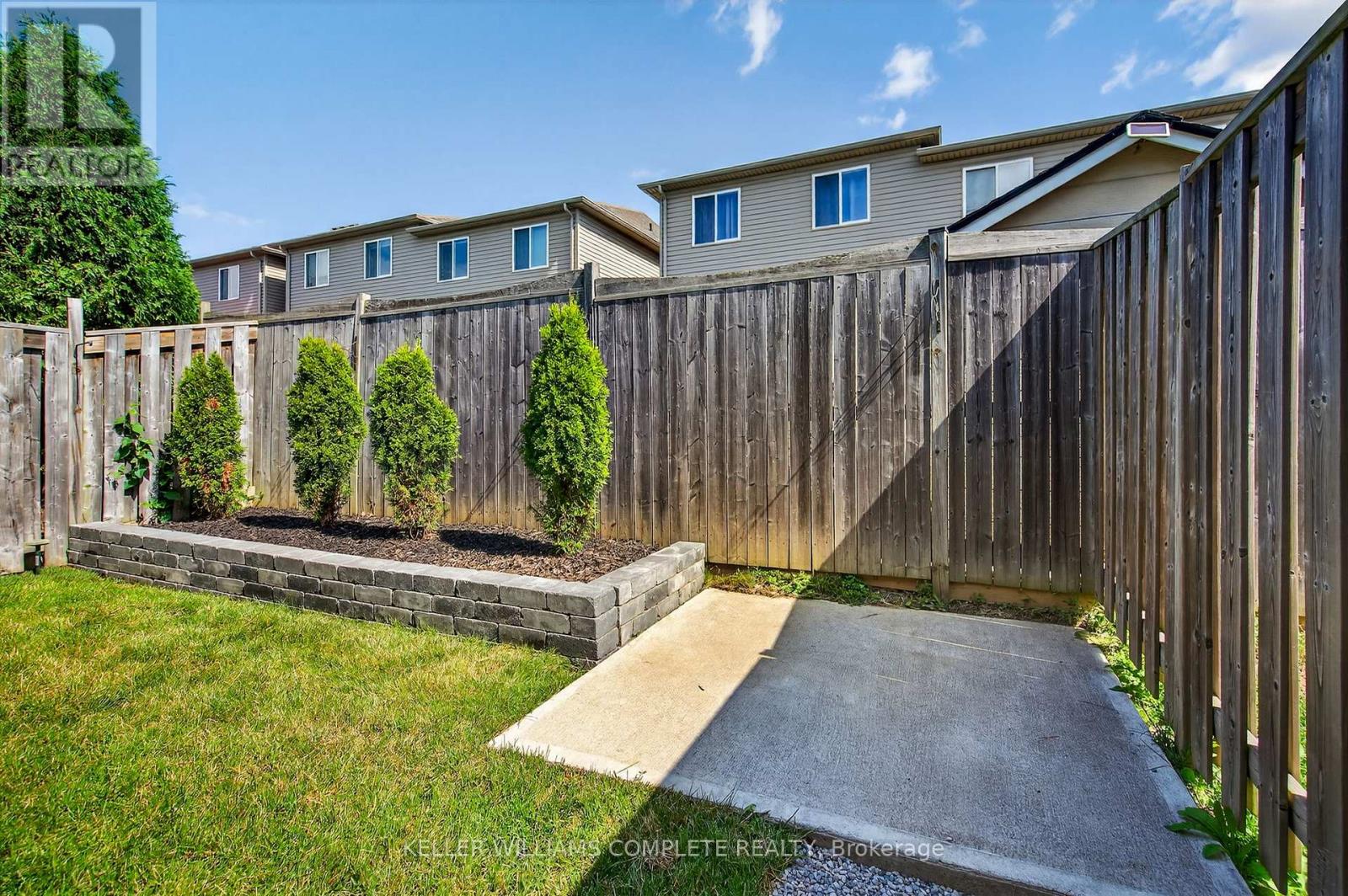 Photo 37 of 3 21 Atessa Drive, Hamilton ON