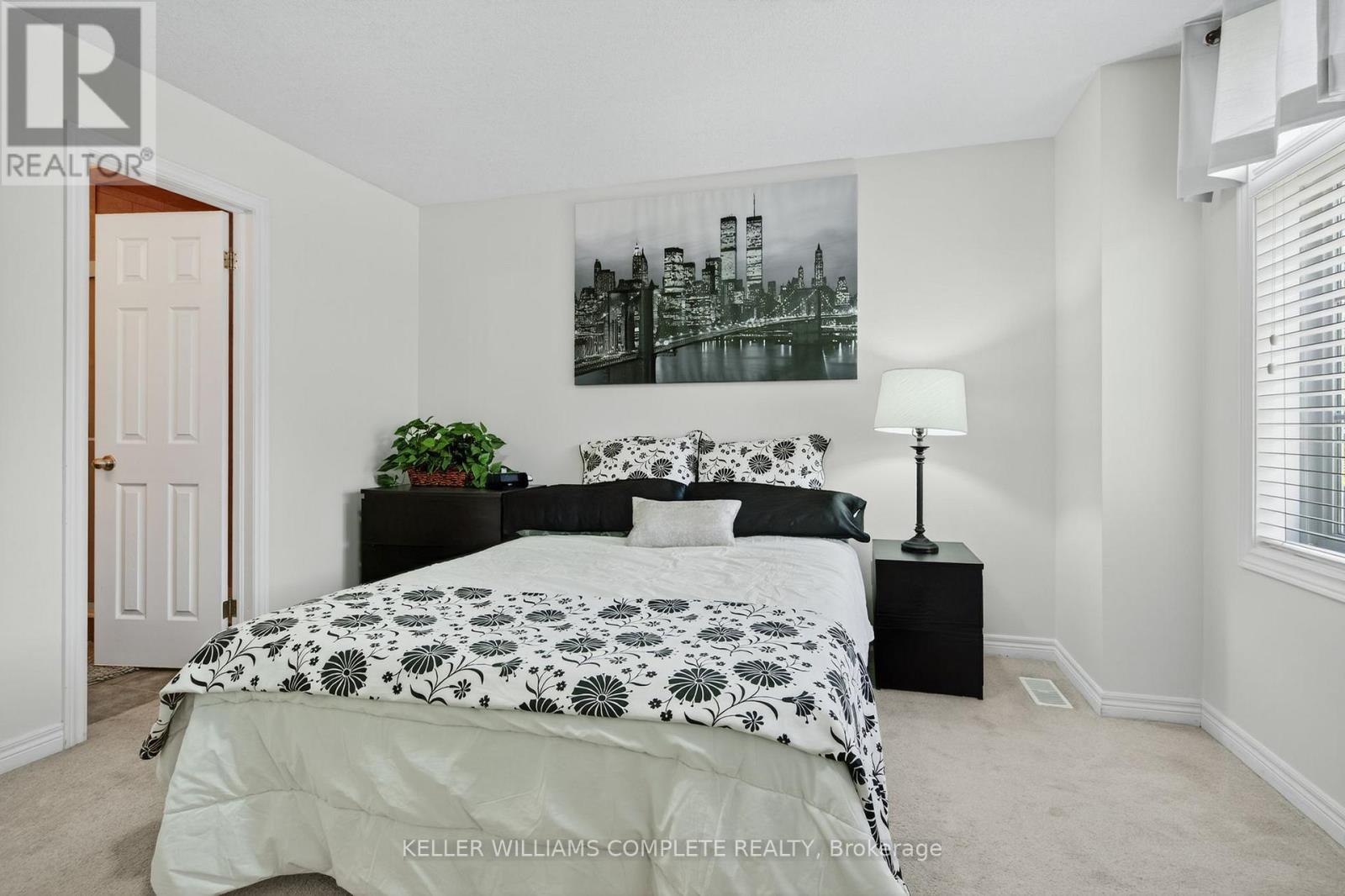 Photo 28 of 3 21 Atessa Drive, Hamilton ON