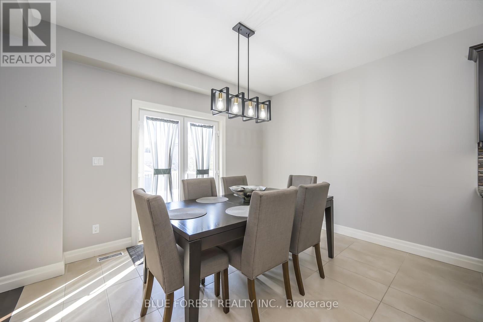 Photo 33 of 1835 Cedarpark Drive, London North ON