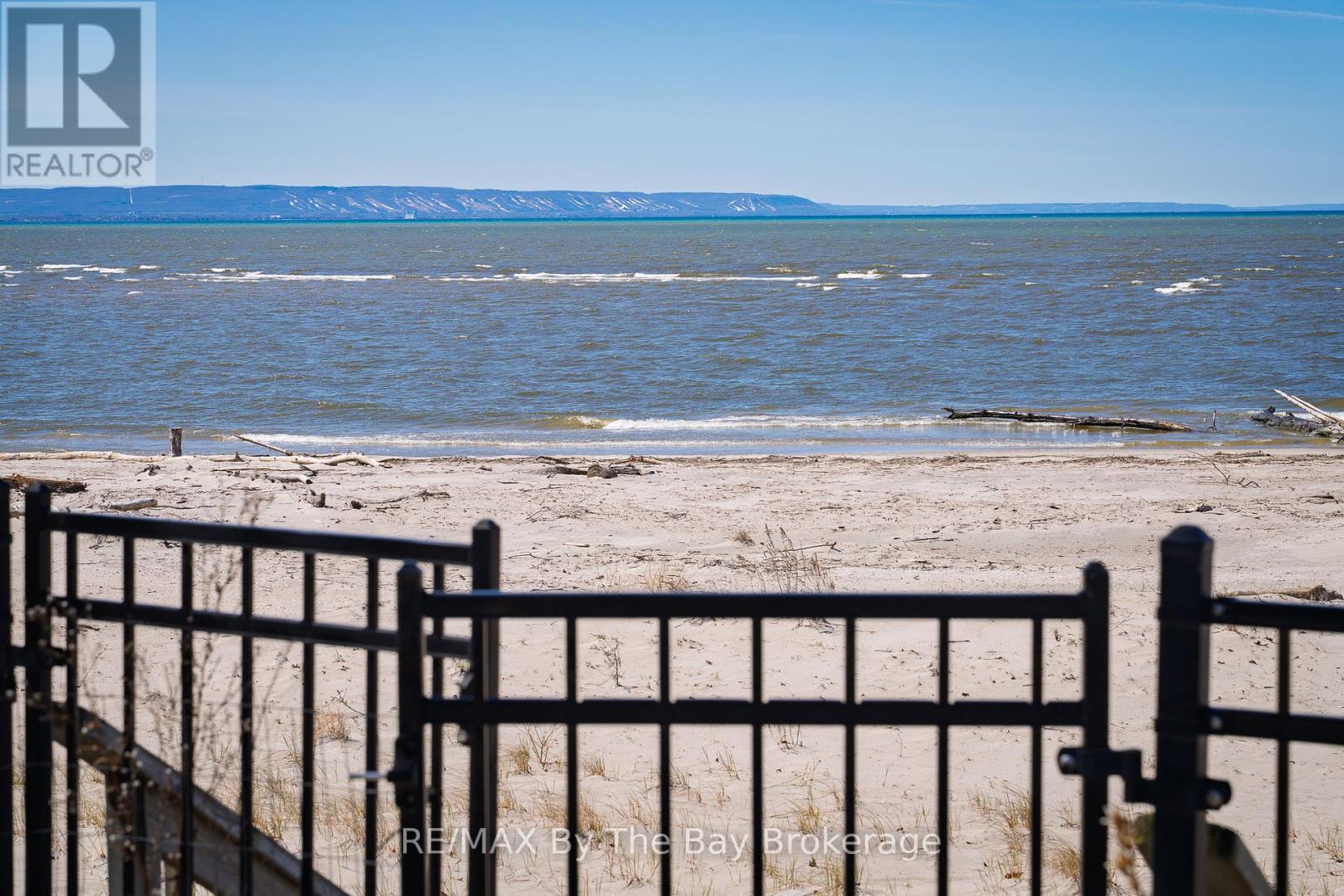 Photo 28 of 156 Santos Lane, Wasaga Beach ON