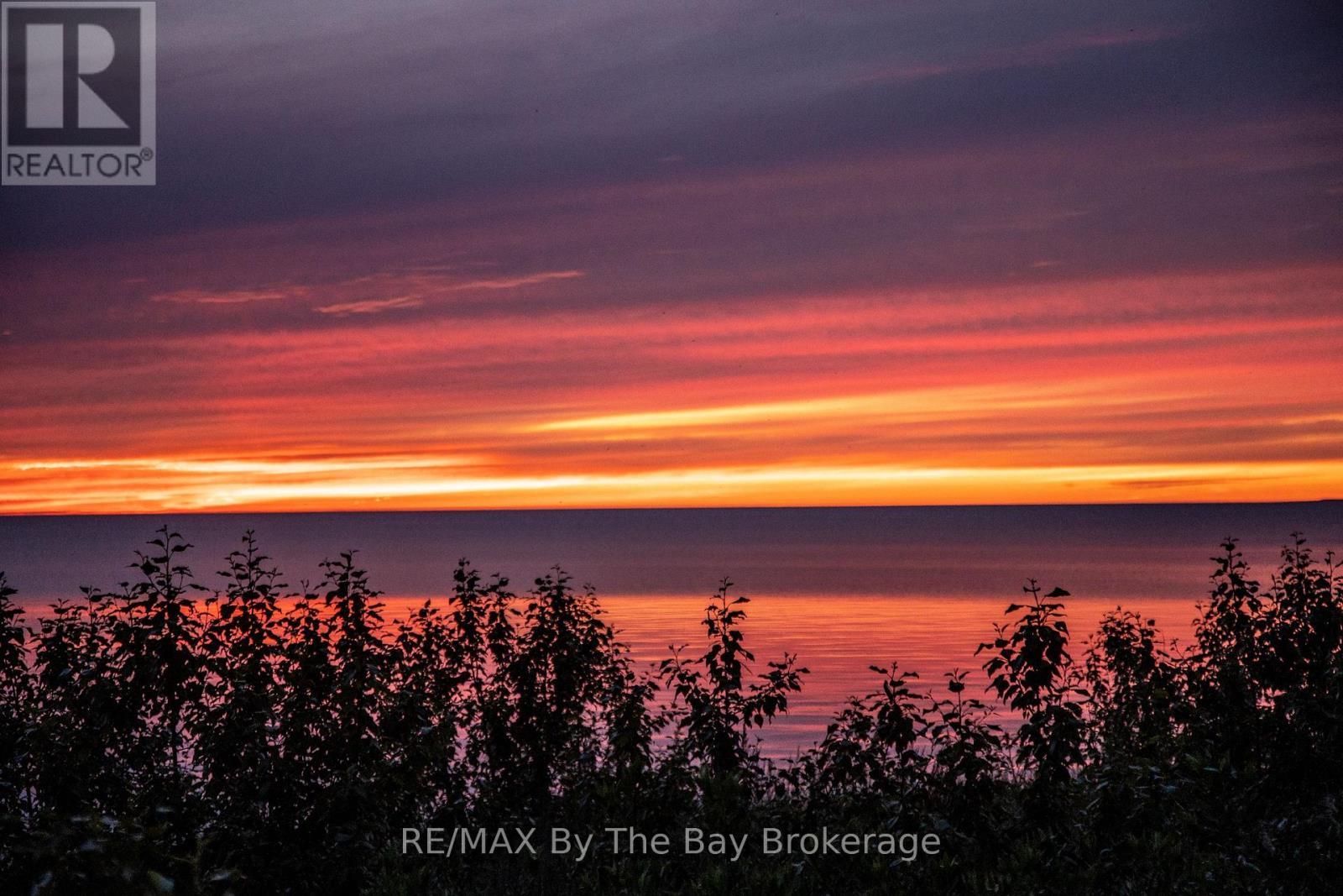 Photo 29 of 156 Santos Lane, Wasaga Beach ON