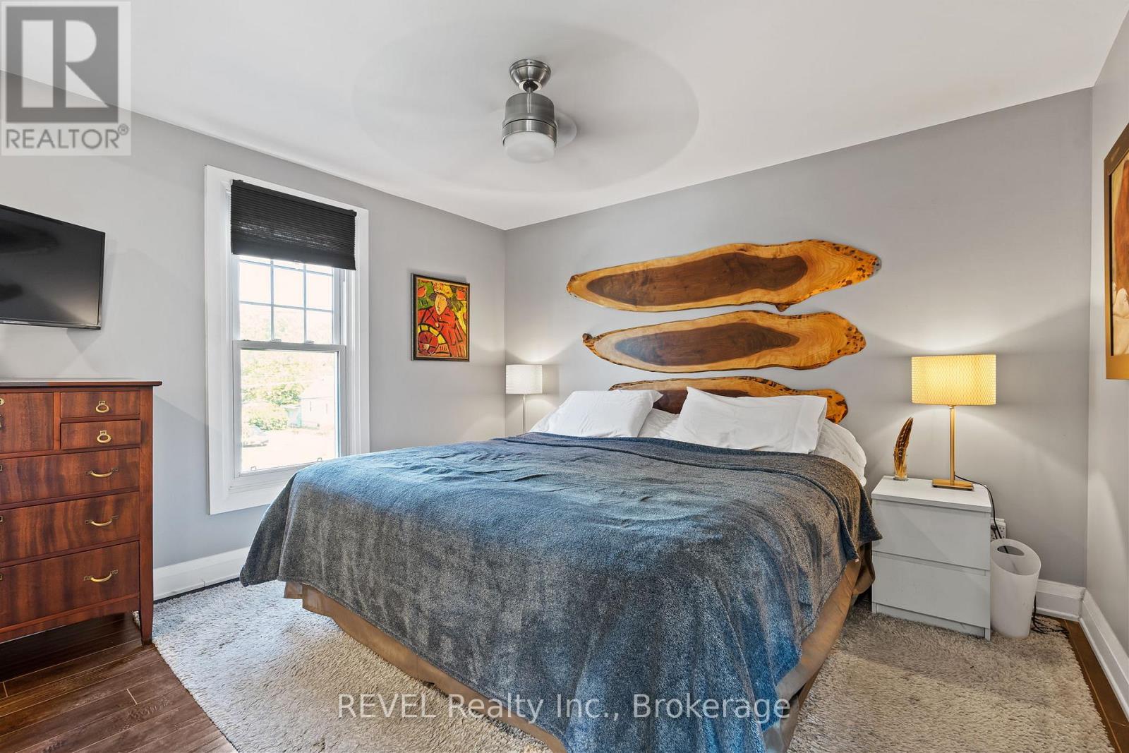 Photo 27 of 335 Helena Street, Fort Erie ON