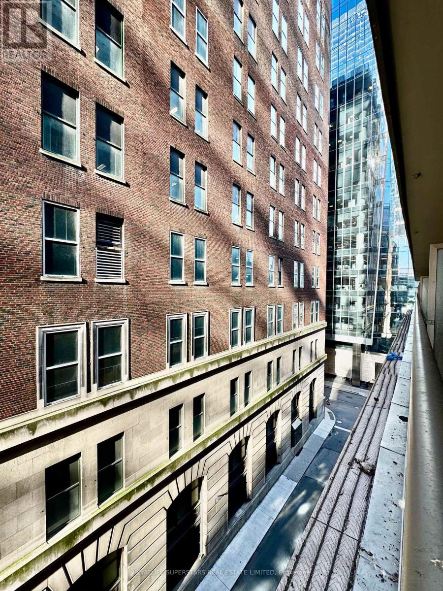 Photo 16 of 506 70 Temperance Street, Toronto ON