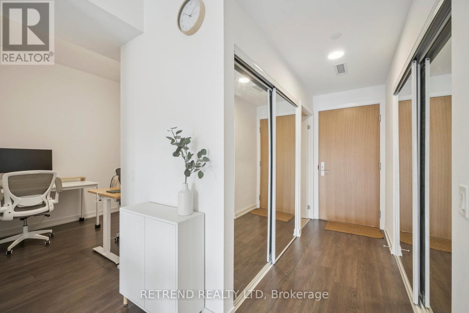 Photo 17 of 714 150 Logan Avenue, Toronto ON
