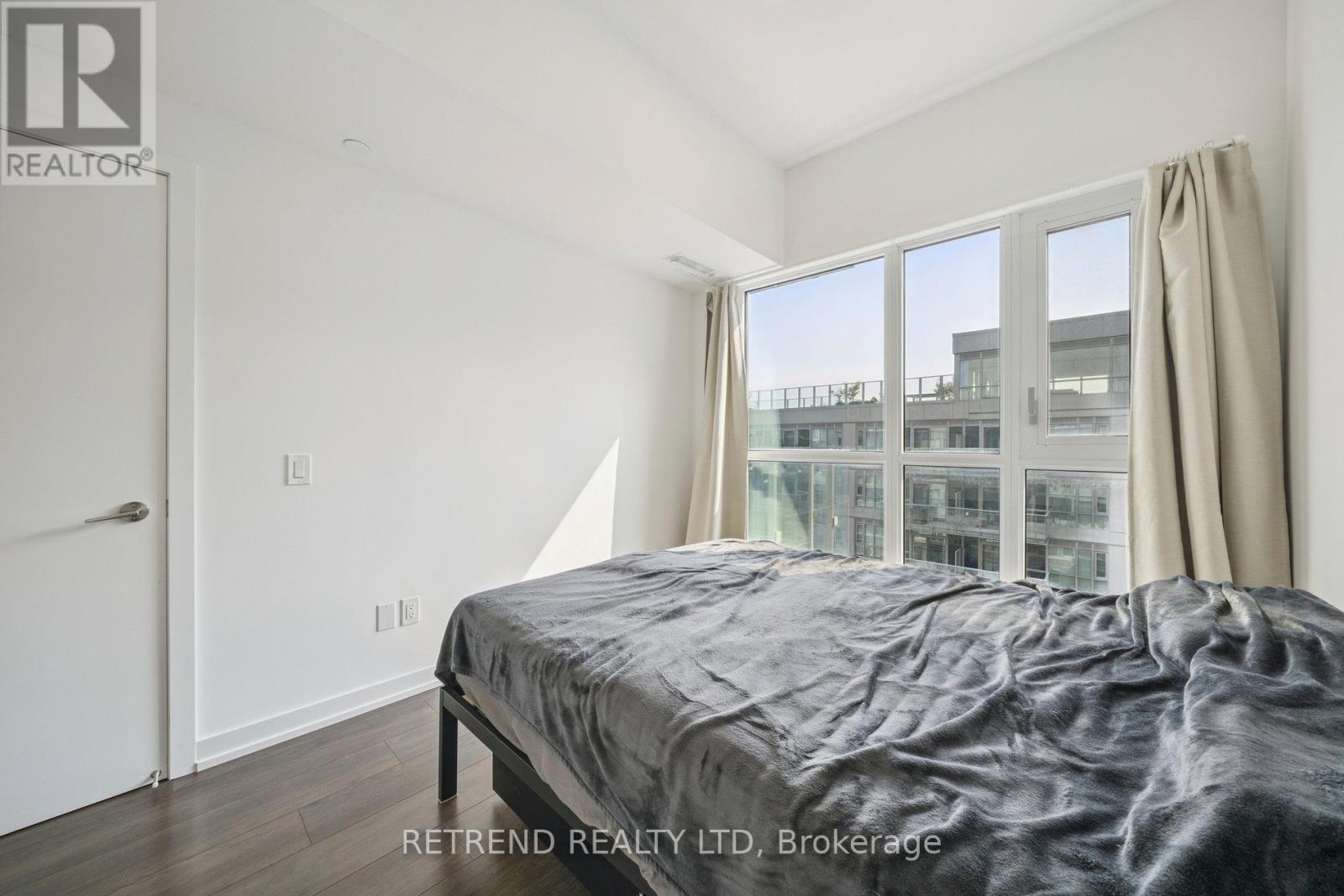 Photo 2 of 714 150 Logan Avenue, Toronto ON