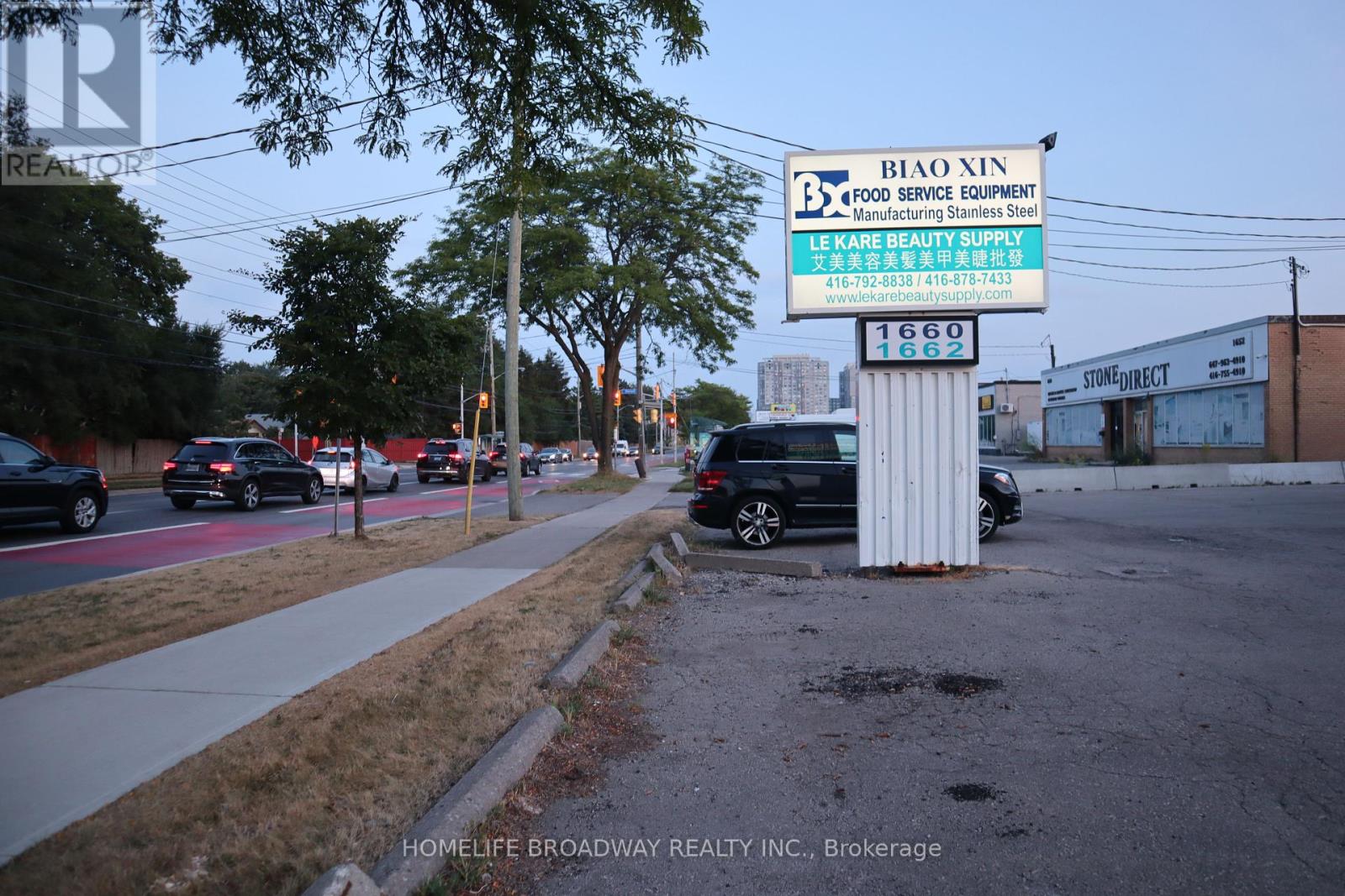 Photo 1 of 1660 62 Midland Avenue, Toronto ON