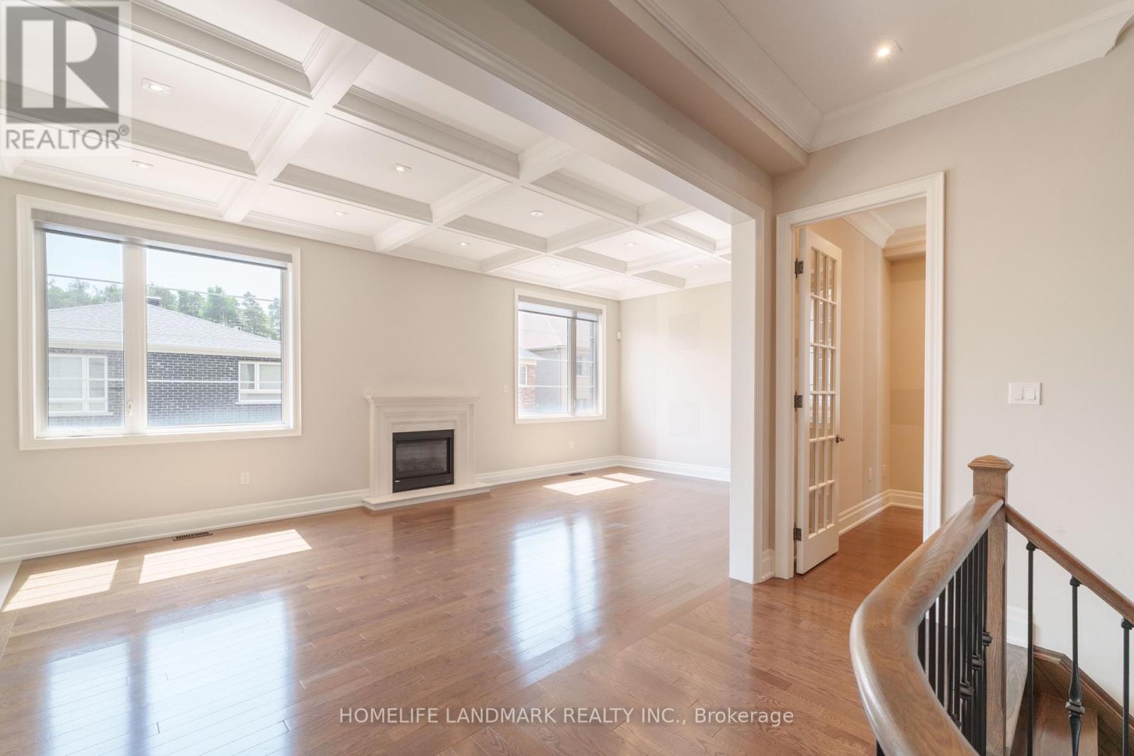 Photo 18 of 17 Aspy Court, Vaughan ON