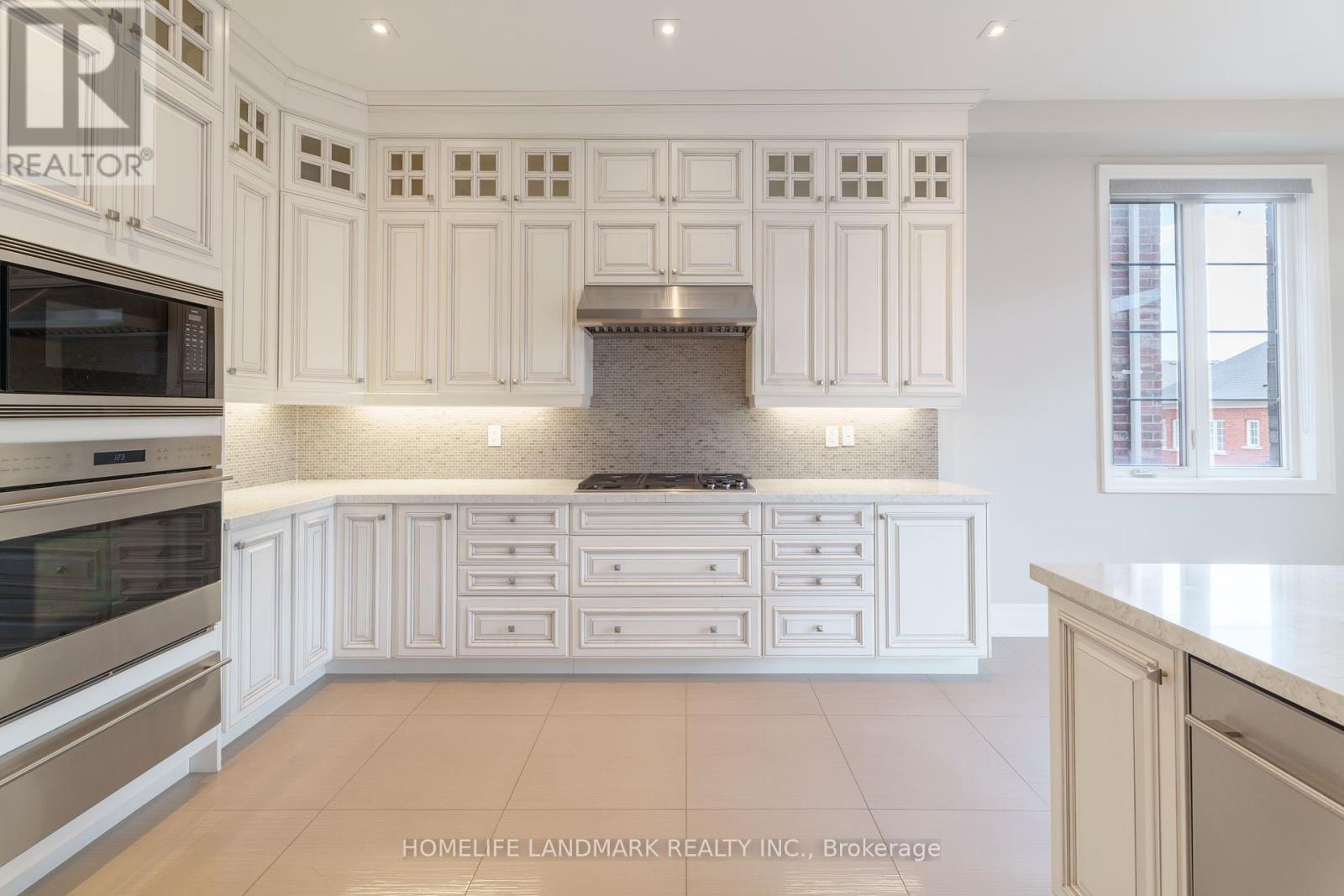 Photo 19 of 17 Aspy Court, Vaughan ON