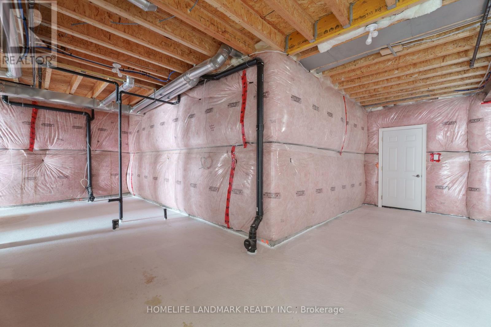 Photo 6 of 17 Aspy Court, Vaughan ON