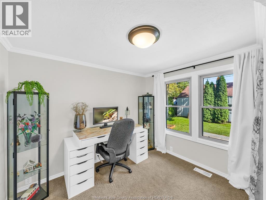 Photo 19 of 79 Marlborough Street East, Leamington ON