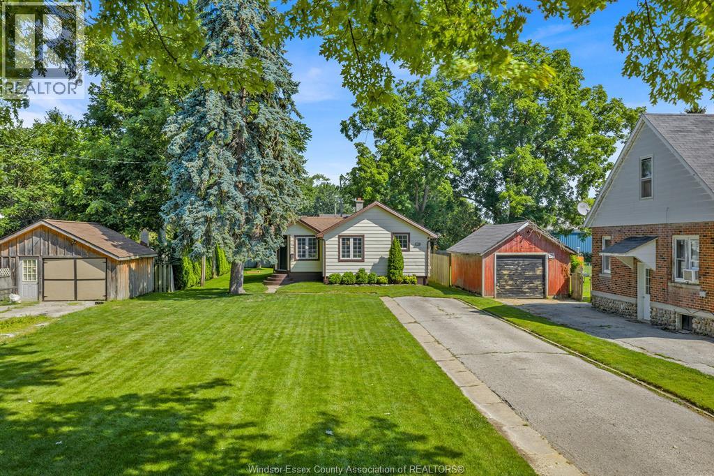 Photo 4 of 79 Marlborough Street East, Leamington ON
