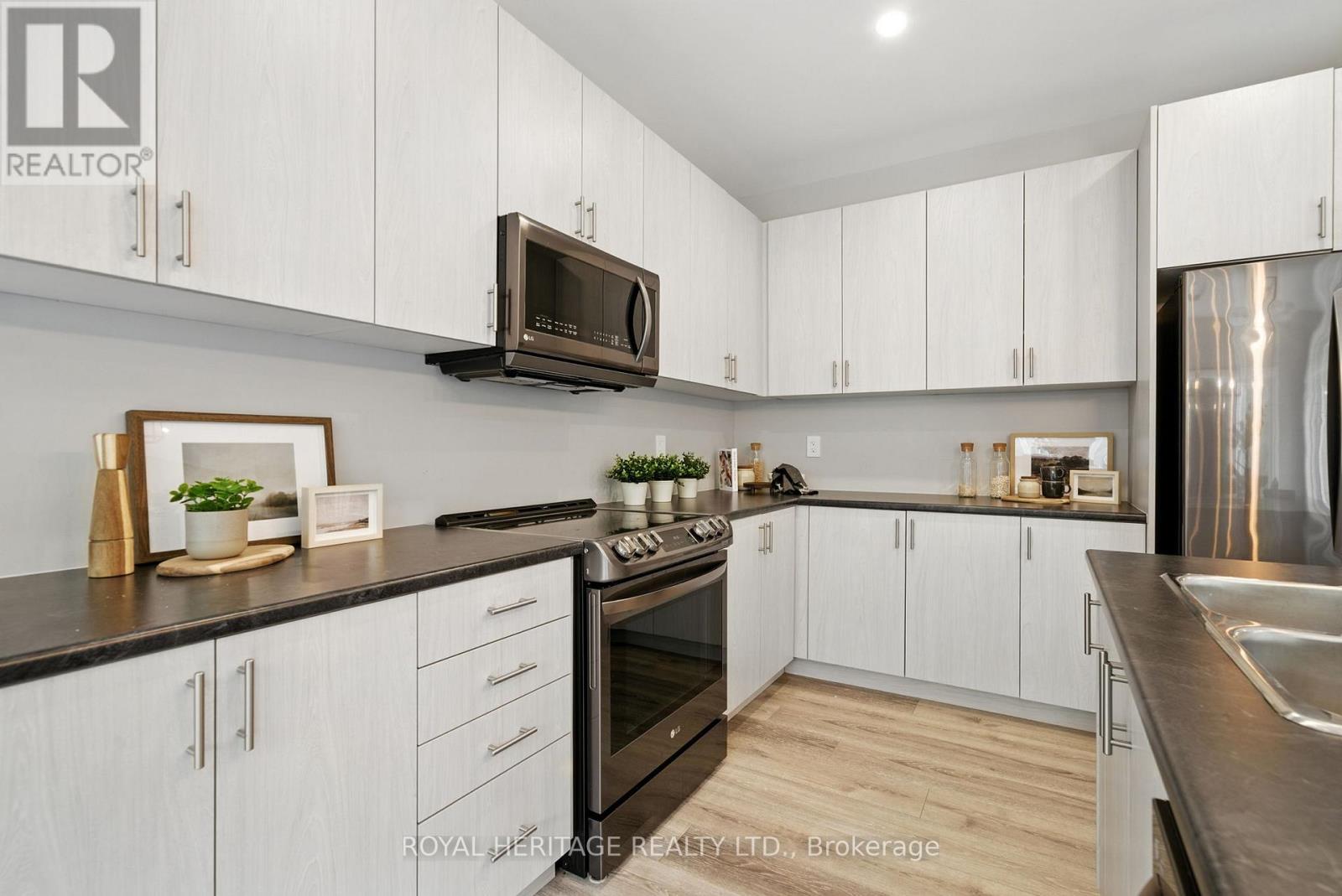 Photo 11 of 827 Dingman Road, Cramahe ON