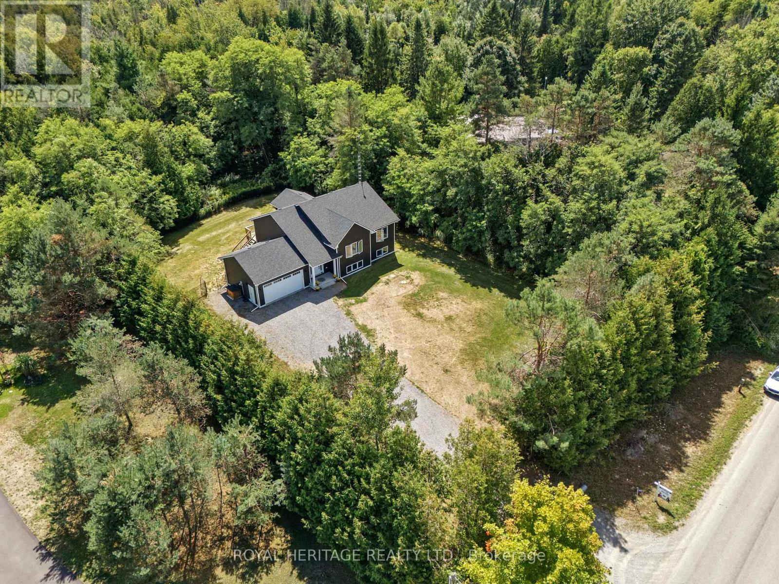 Photo 26 of 827 Dingman Road, Cramahe ON