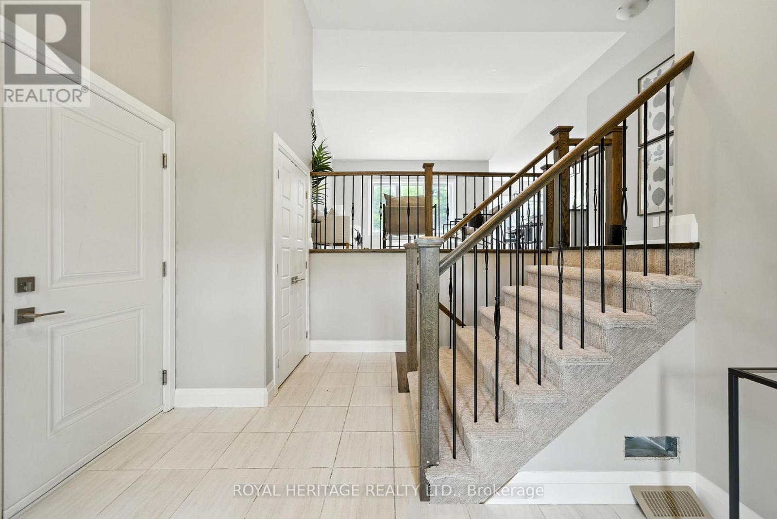 Photo 9 of 827 Dingman Road, Cramahe ON