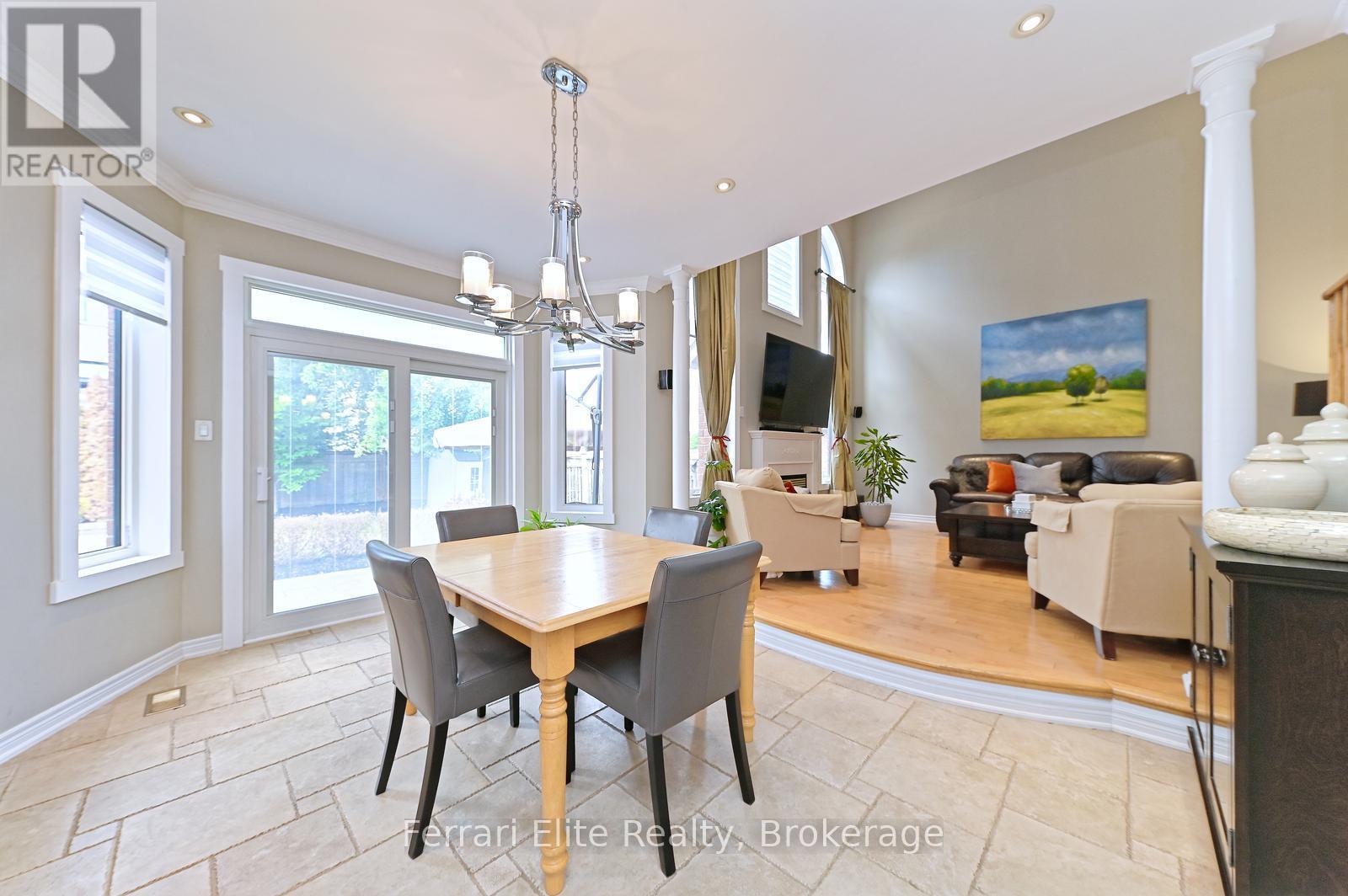Photo 42 of 16 Amos Court, Markham ON