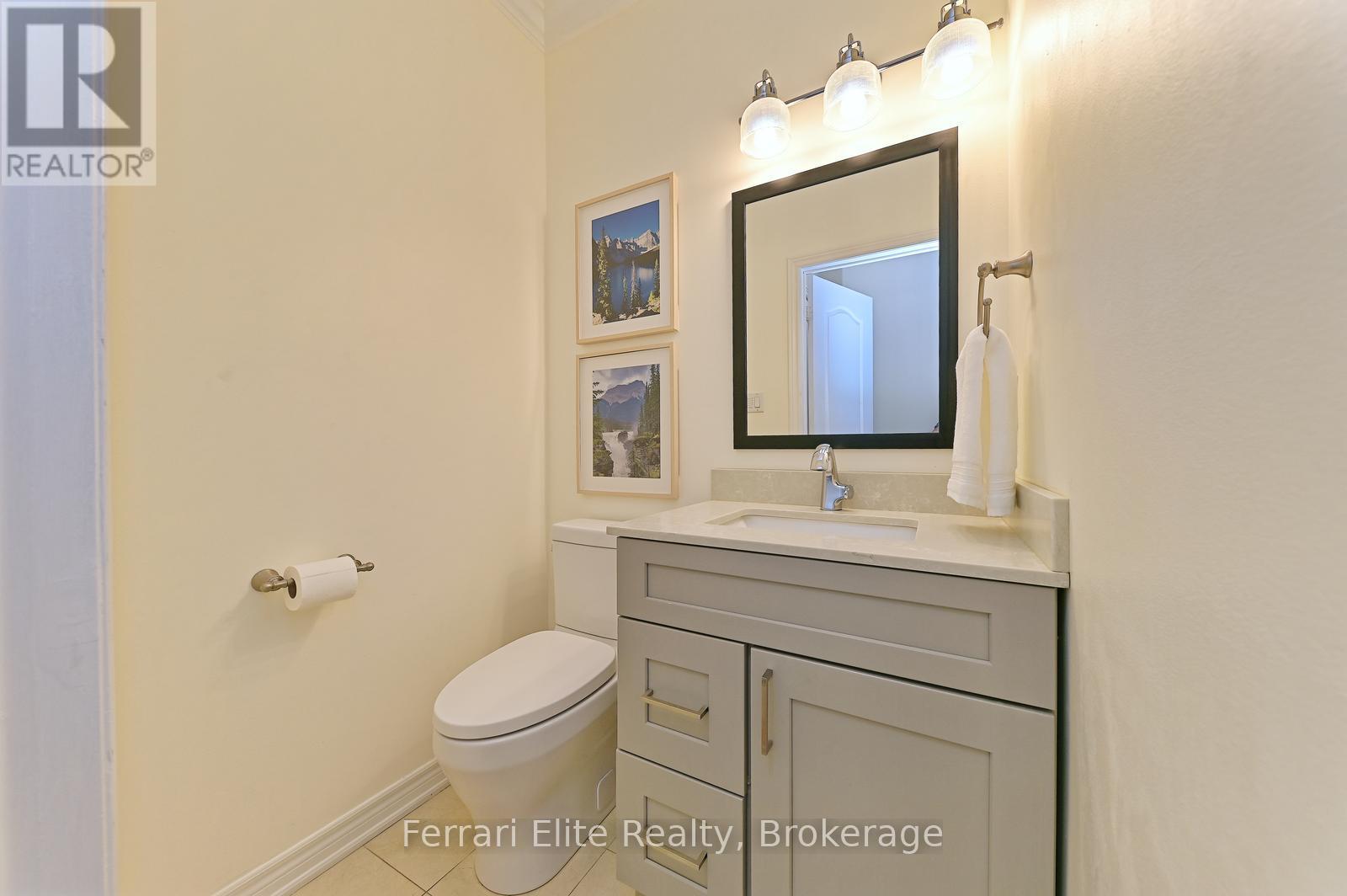 Photo 16 of 16 Amos Court, Markham ON