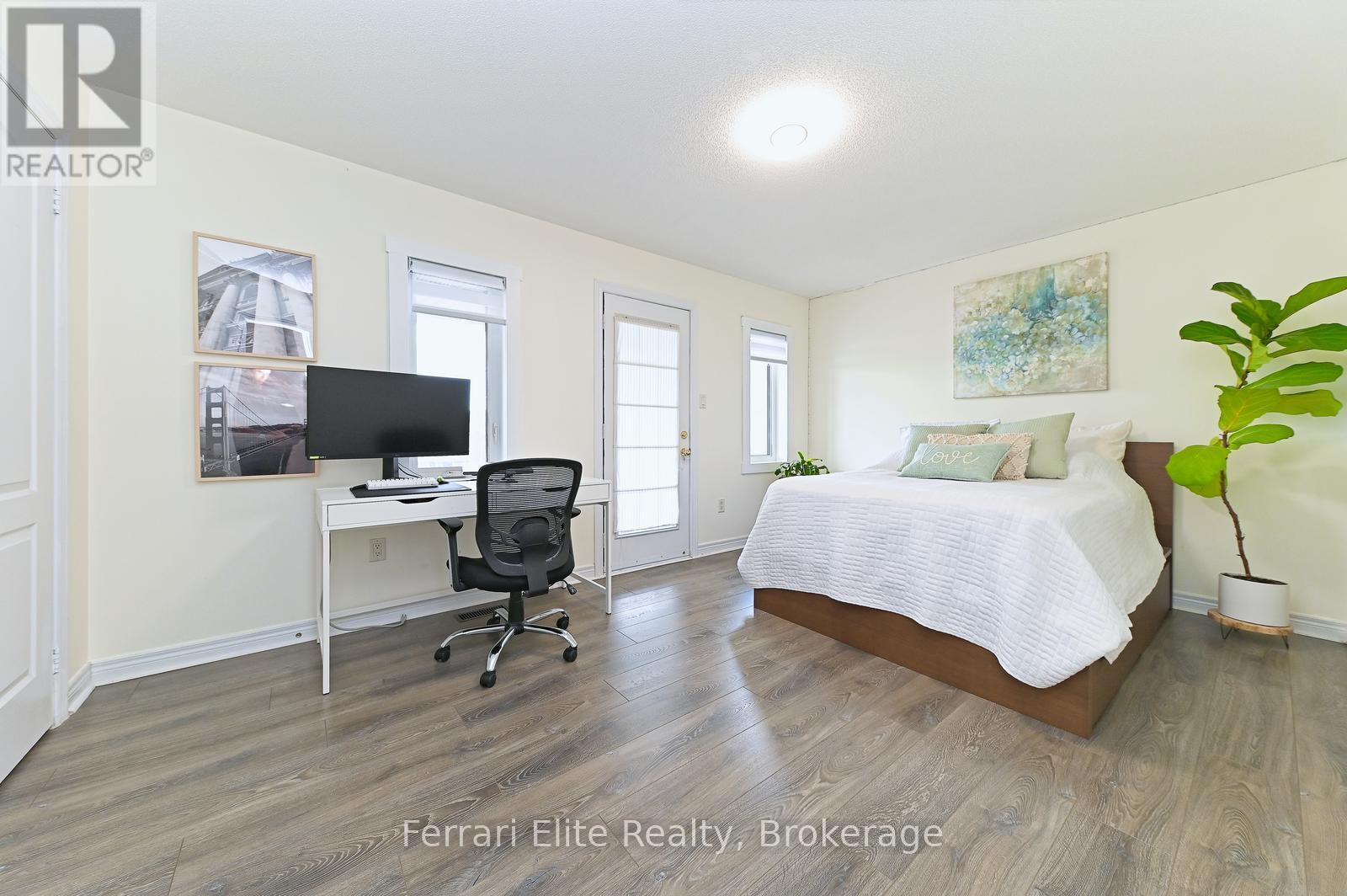 Photo 31 of 16 Amos Court, Markham ON