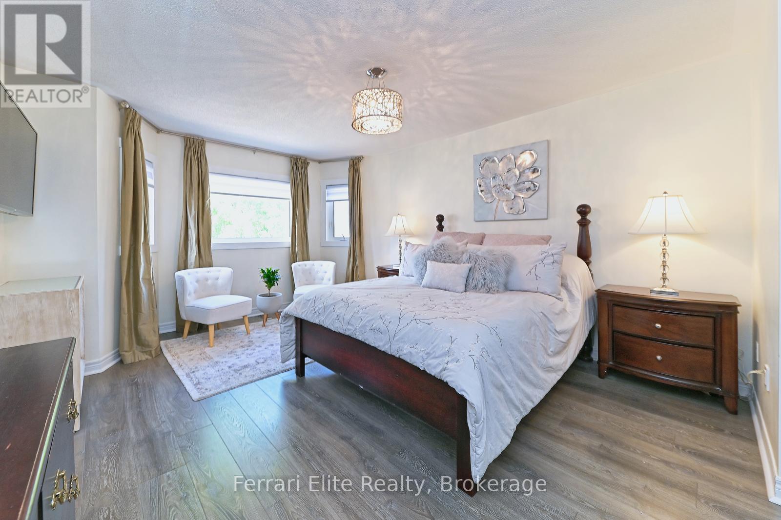 Photo 44 of 16 Amos Court, Markham ON