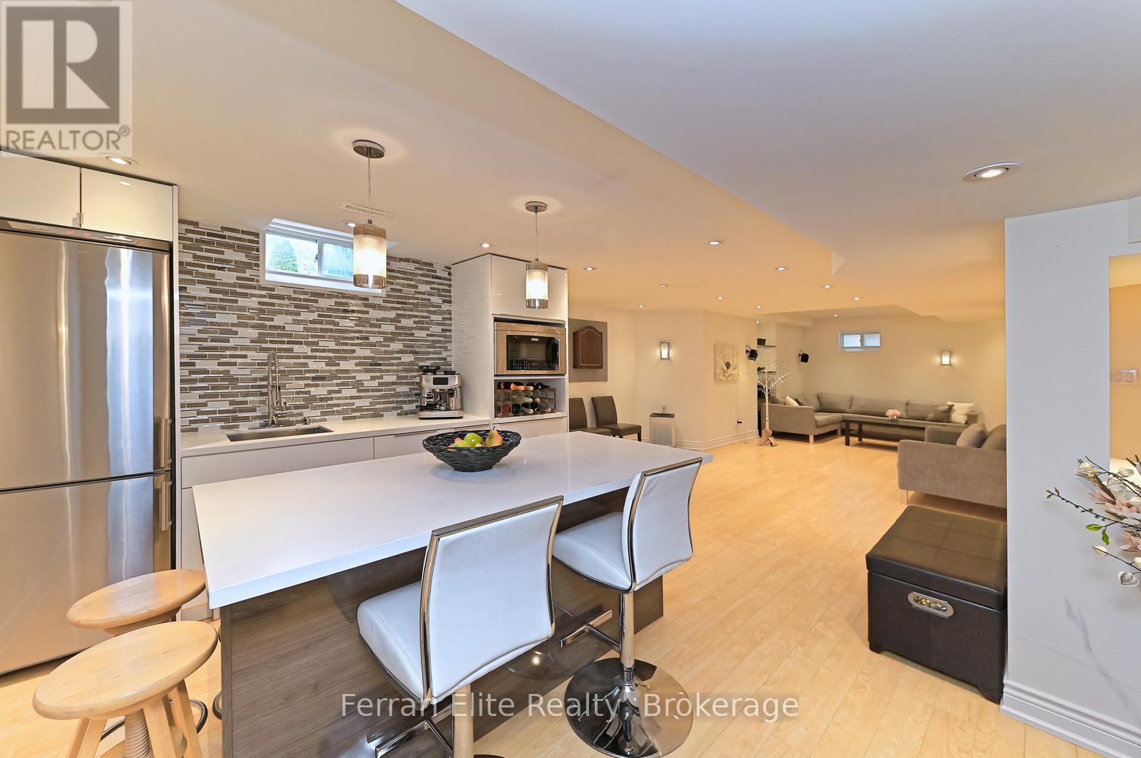 Photo 29 of 16 Amos Court, Markham ON