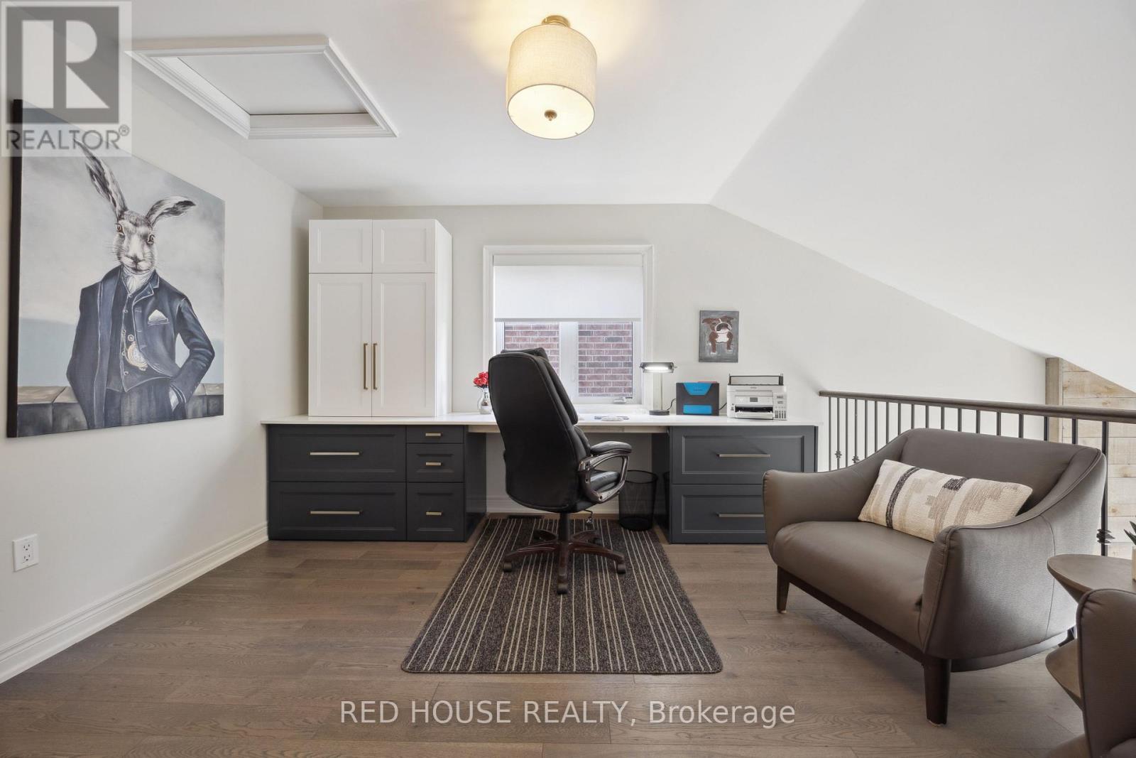Photo 8 of 74 Mcdonnell Crescent, Bradford West Gwillimbury ON