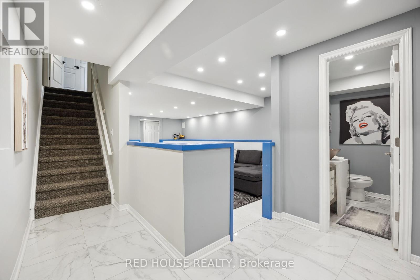Photo 16 of 74 Mcdonnell Crescent, Bradford West Gwillimbury ON