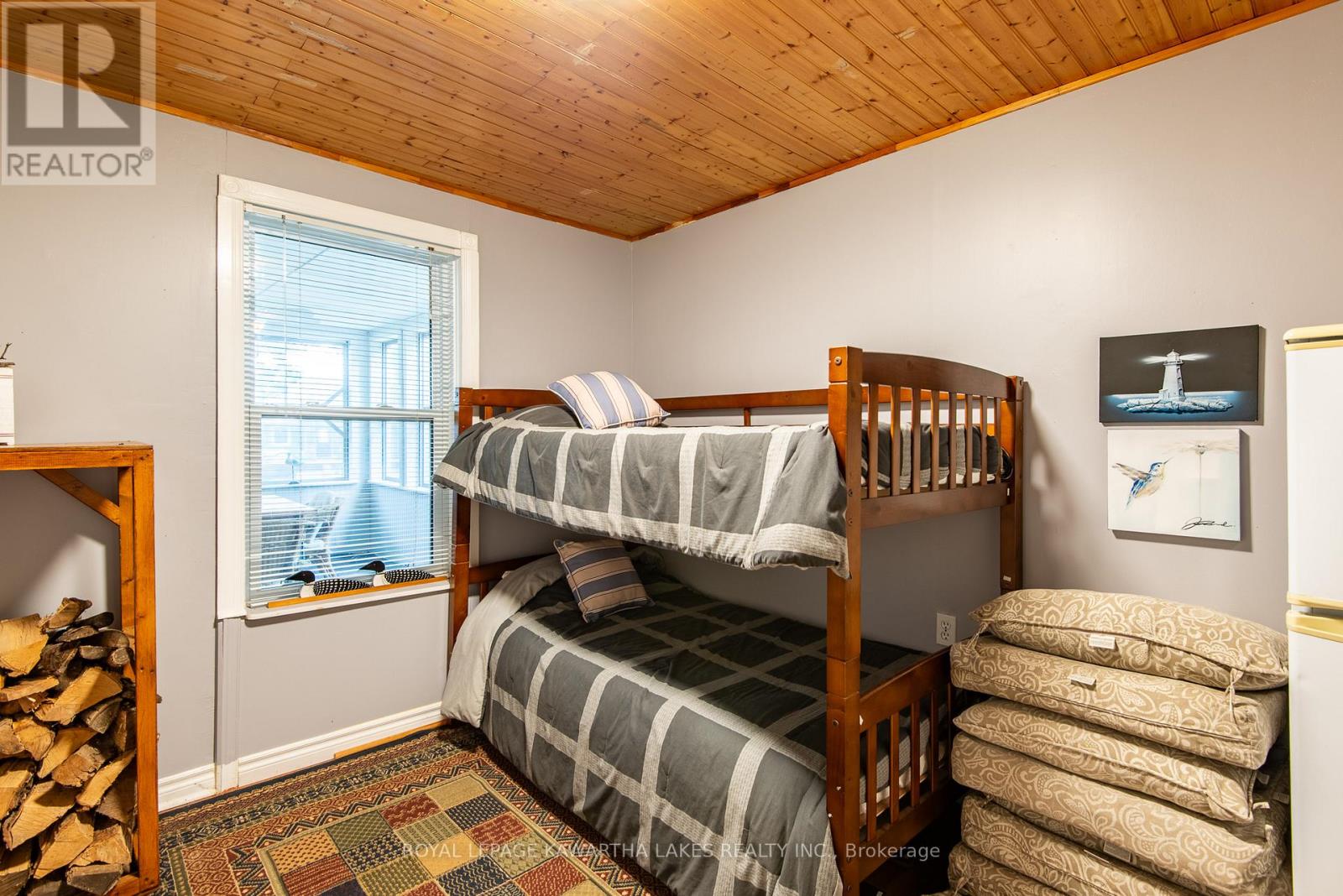 Photo 10 of 130 Driftwood Village Drive, Kawartha Lakes ON