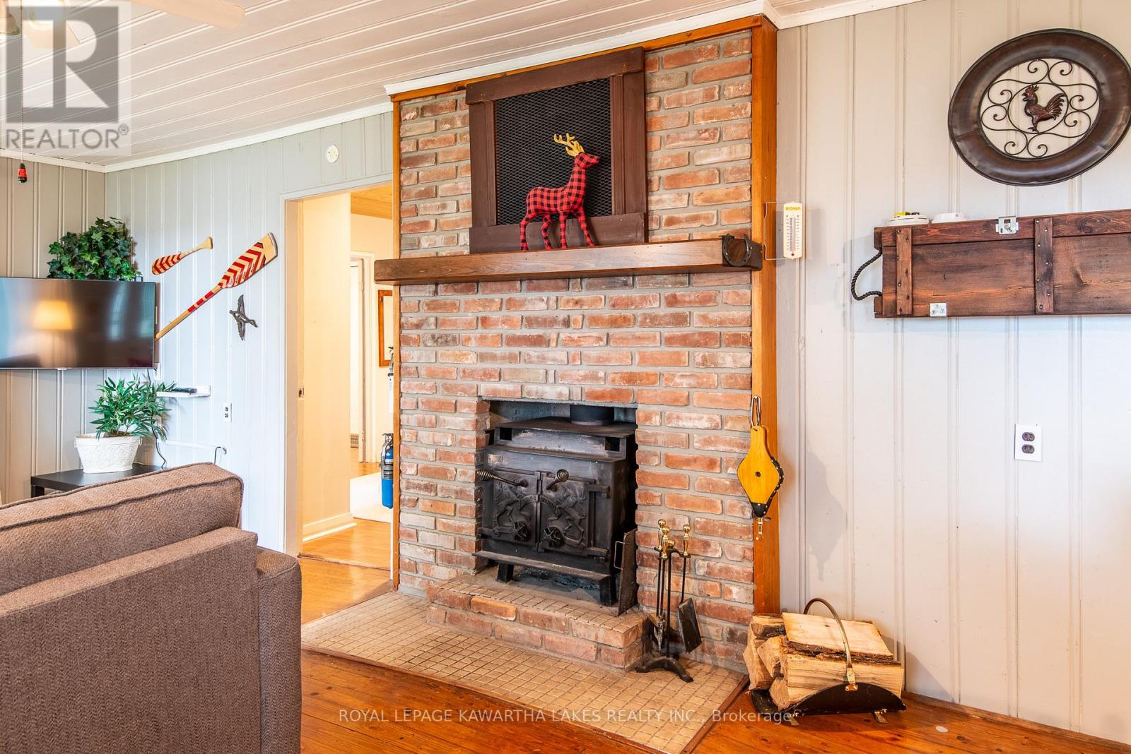Photo 9 of 130 Driftwood Village Drive, Kawartha Lakes ON