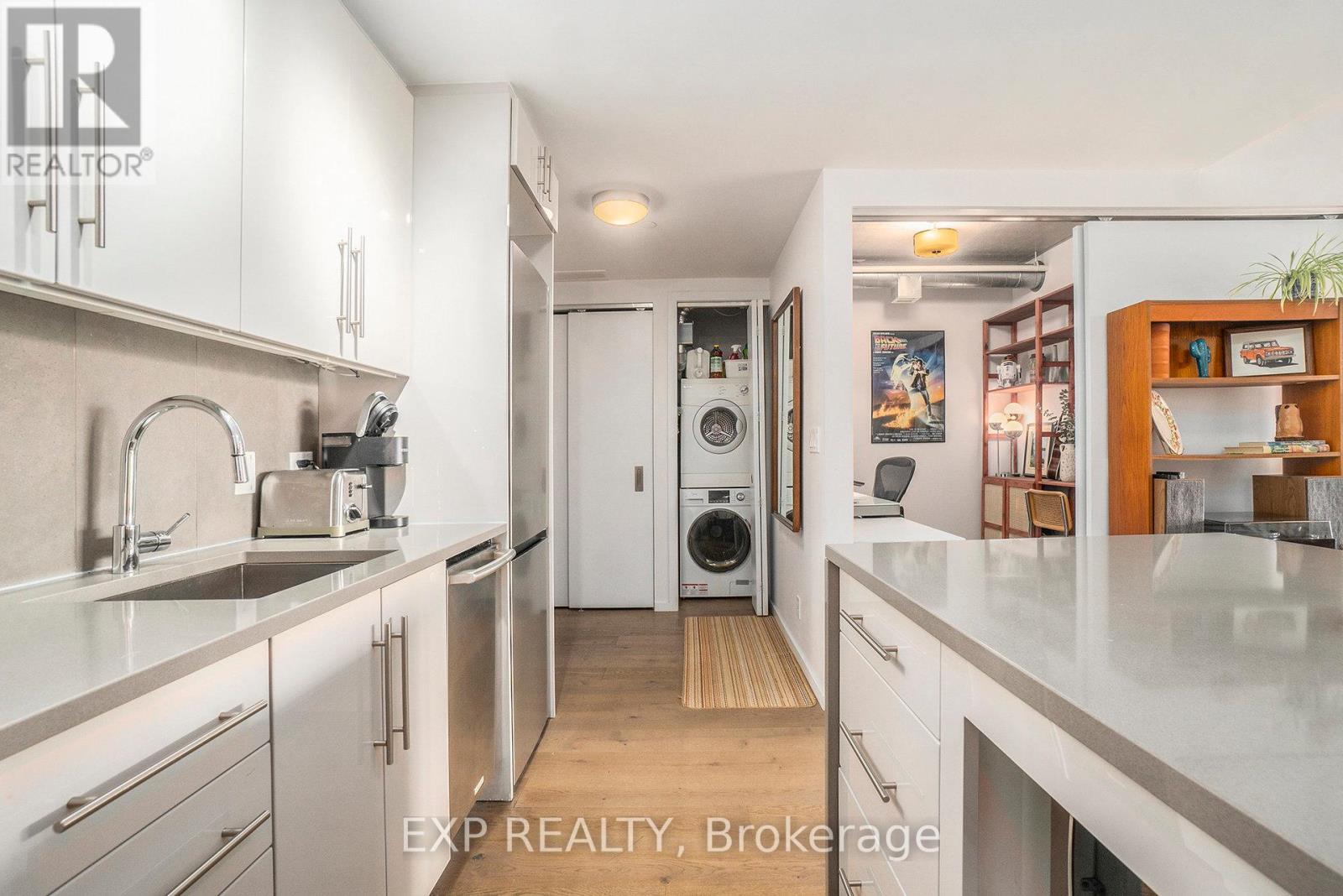 Photo 11 of 206 1000 Wellington Street W, Ottawa ON