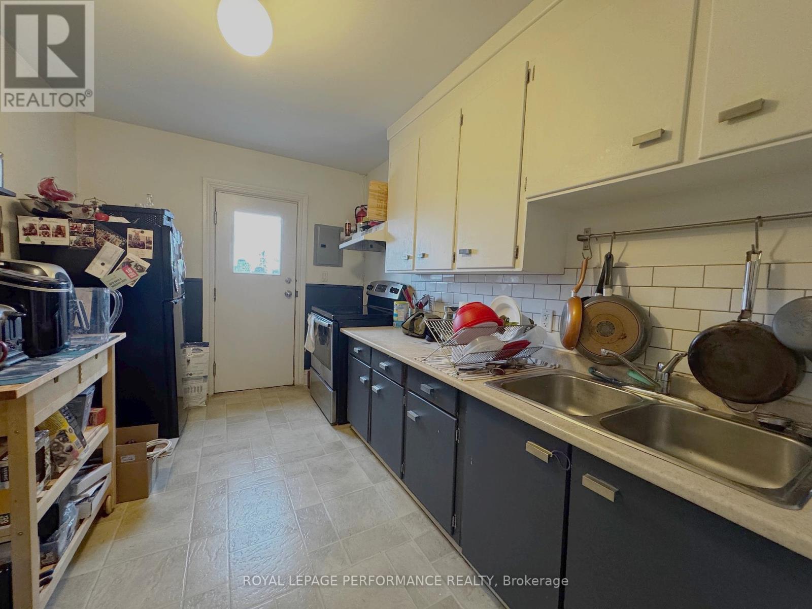 Photo 18 of 53 Spruce Street, Ottawa ON