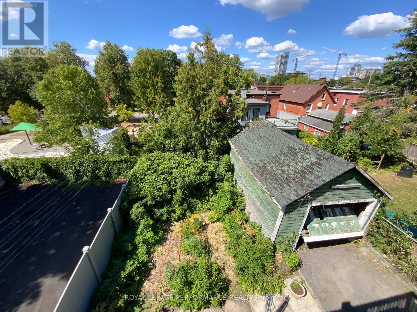 Photo 11 of 53 Spruce Street, Ottawa ON