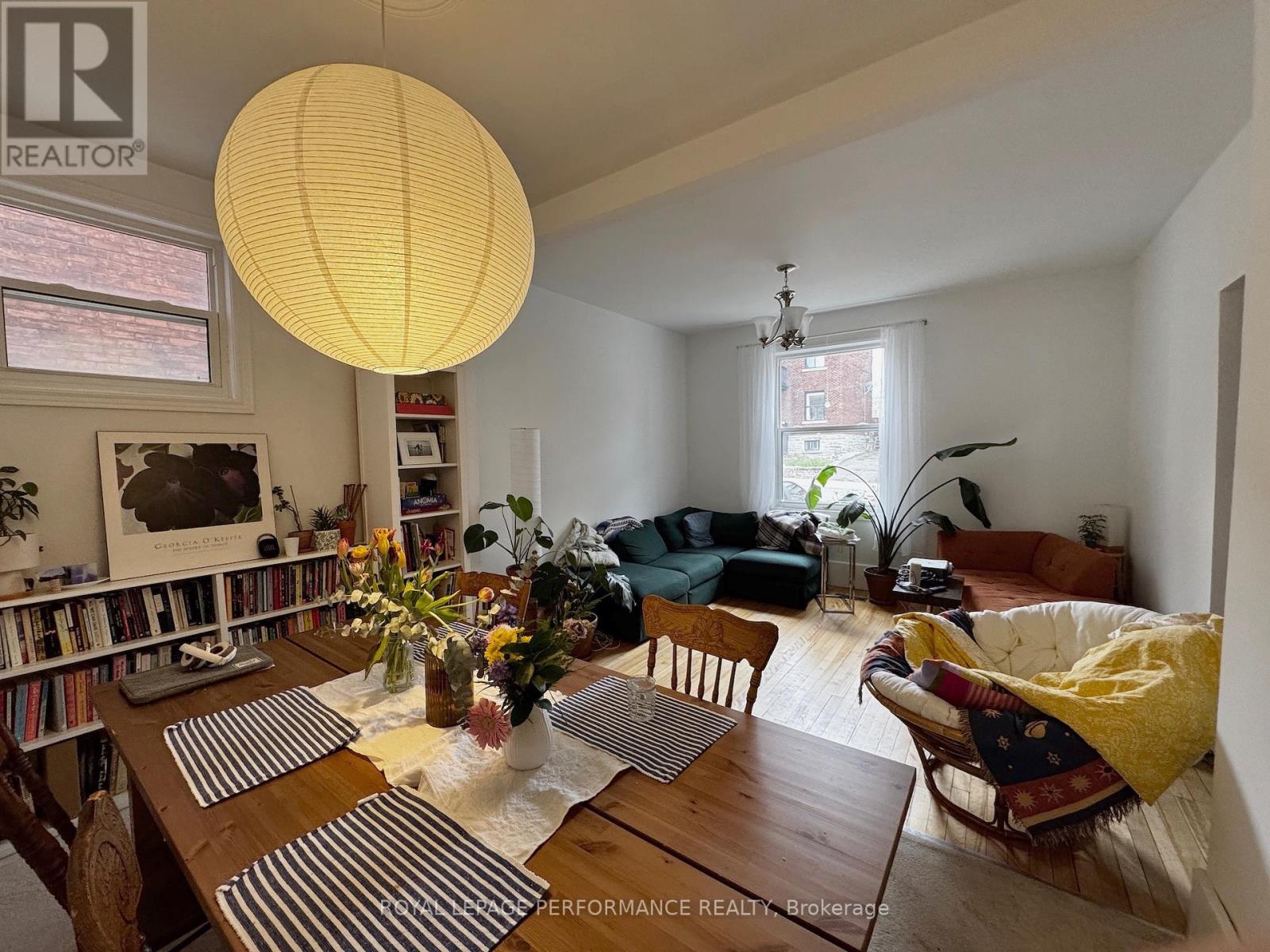 Apt 1 Living/Dining