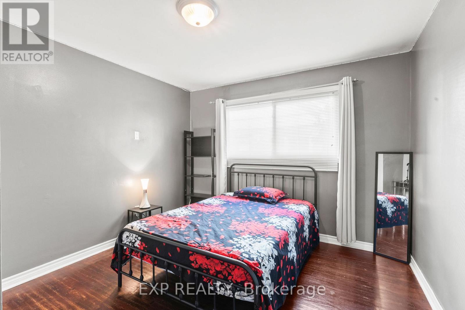 Photo 12 of 61 Radford Street, Hamilton ON