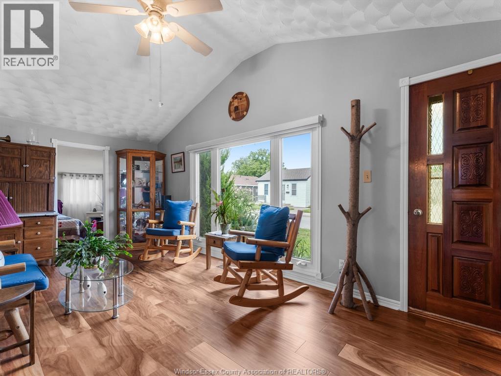 Photo 3 of 291 Murray, Amherstburg ON
