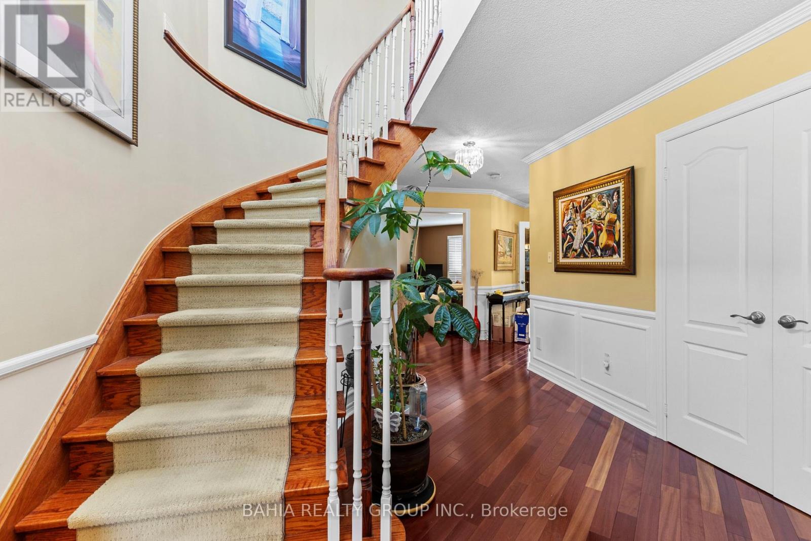 Photo 24 of 2 Tanis Crescent, Toronto ON