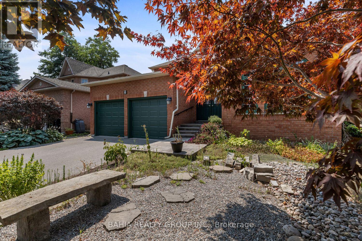 Photo 40 of 2 Tanis Crescent, Toronto ON
